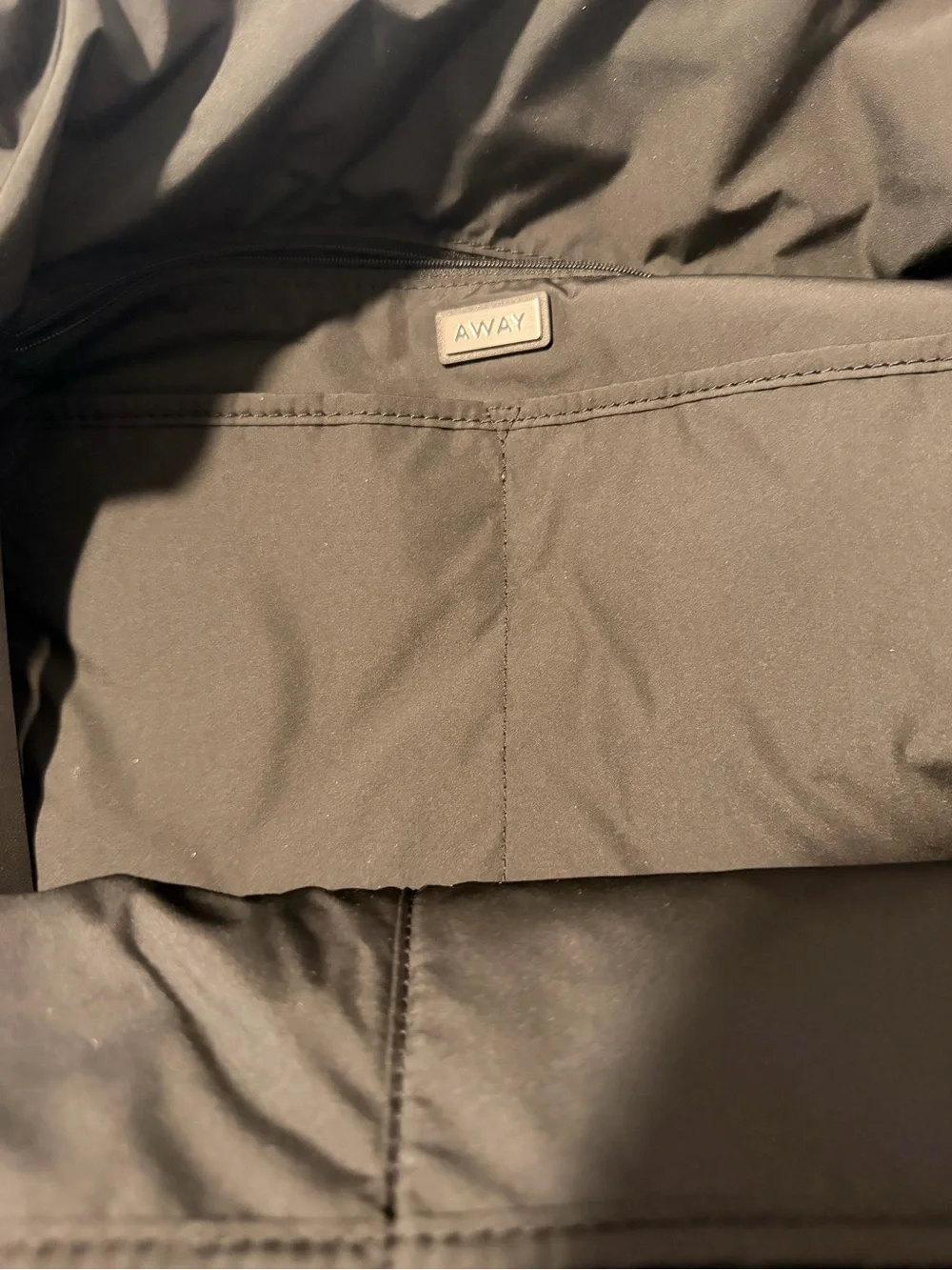 Away Lightweight Quilted Carry Bag